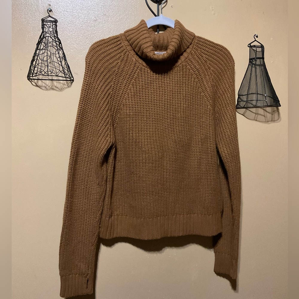 Forever 21 Bronze Turtle Necks